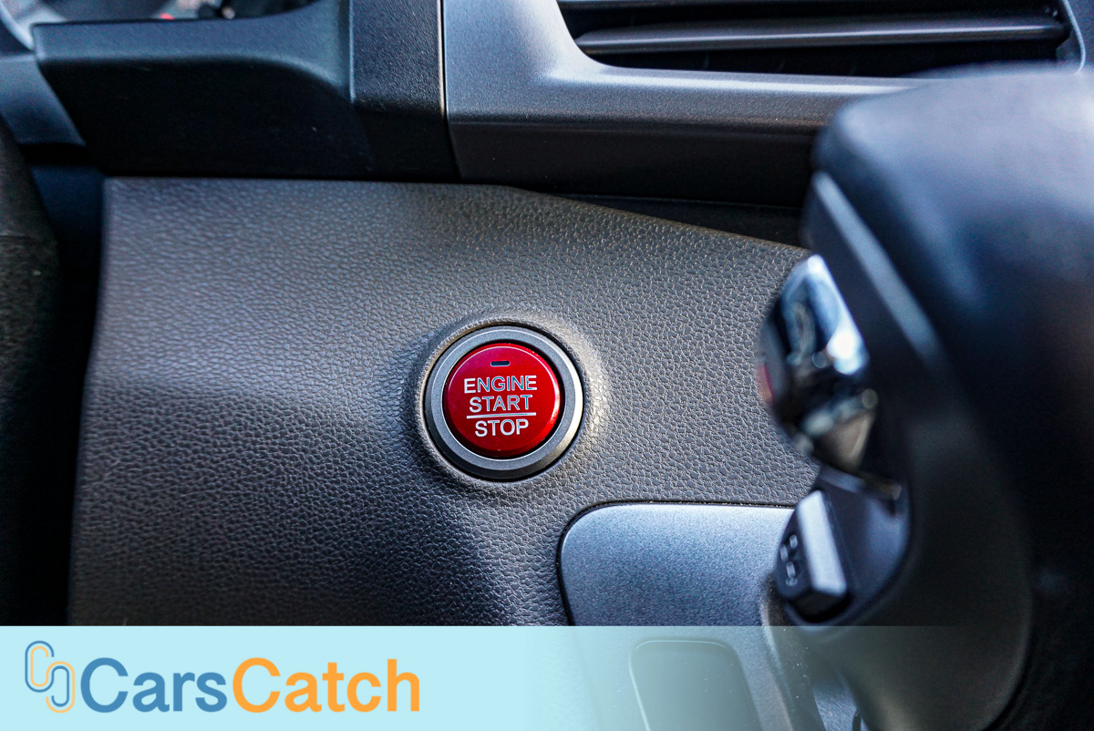 CARSCATCH - Used vehicle - Minivan HONDA ODYSSEY 2015