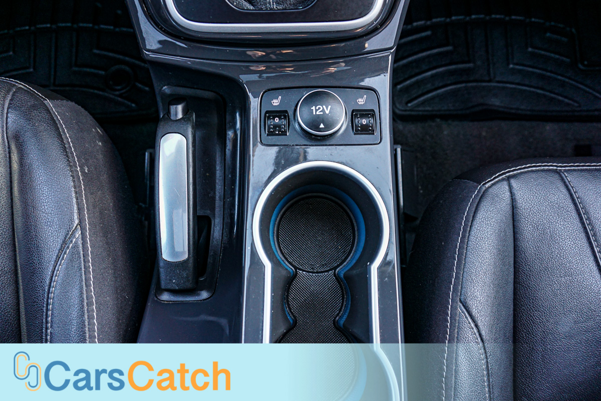 CARSCATCH - Used vehicle - SUV FORD ESCAPE 2013