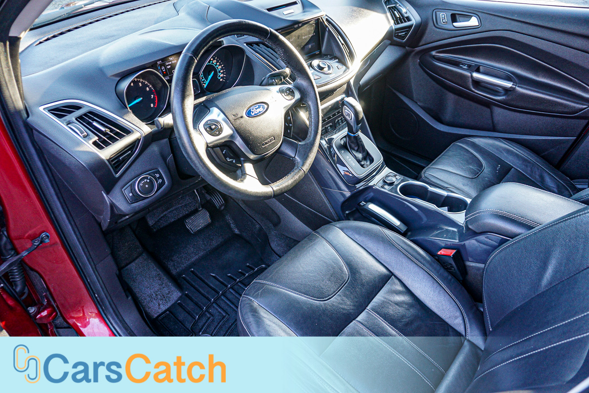 CARSCATCH - Used vehicle - SUV FORD ESCAPE 2013