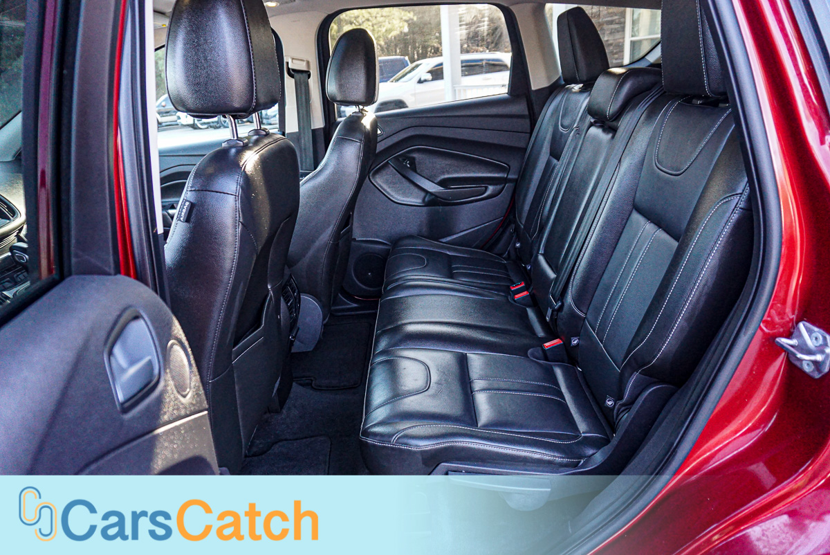 CARSCATCH - Used vehicle - SUV FORD ESCAPE 2013