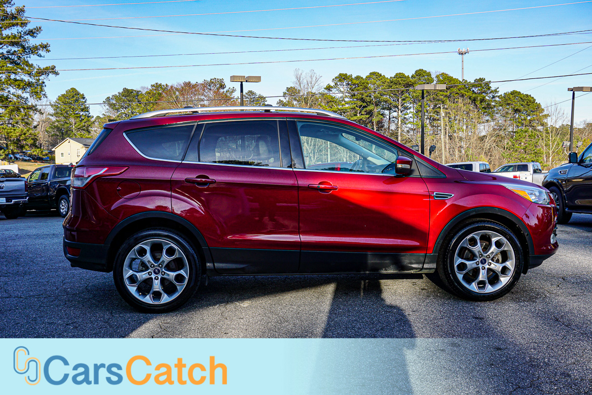 CARSCATCH - Used vehicle - SUV FORD ESCAPE 2013