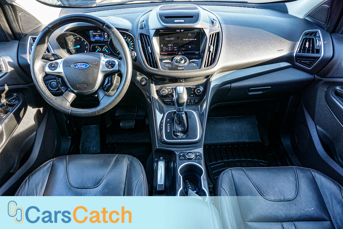 CARSCATCH - Used vehicle - SUV FORD ESCAPE 2013