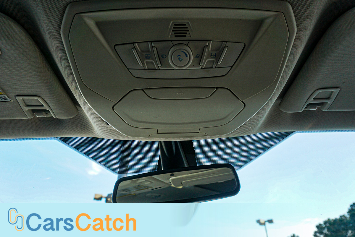 CARSCATCH - Used vehicle - SUV FORD ESCAPE 2013