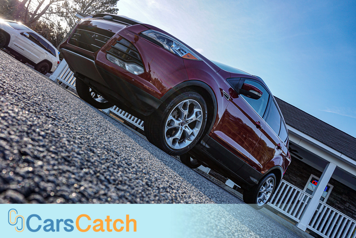 CARSCATCH - Used vehicle - SUV FORD ESCAPE 2013
