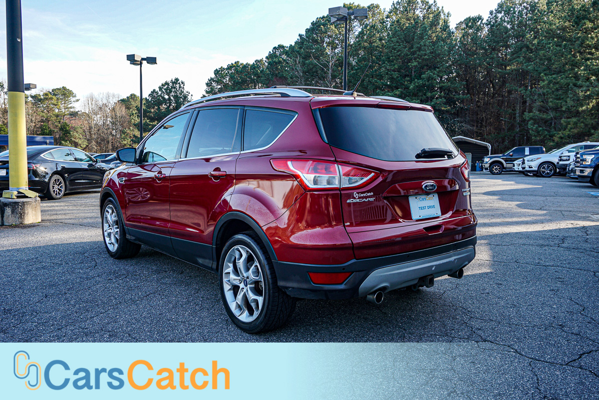 CARSCATCH - Used vehicle - SUV FORD ESCAPE 2013