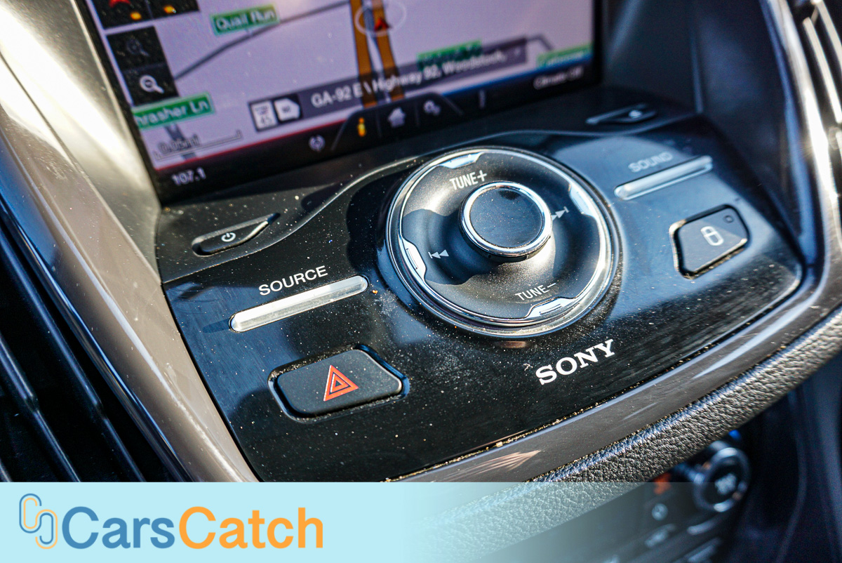 CARSCATCH - Used vehicle - SUV FORD ESCAPE 2013