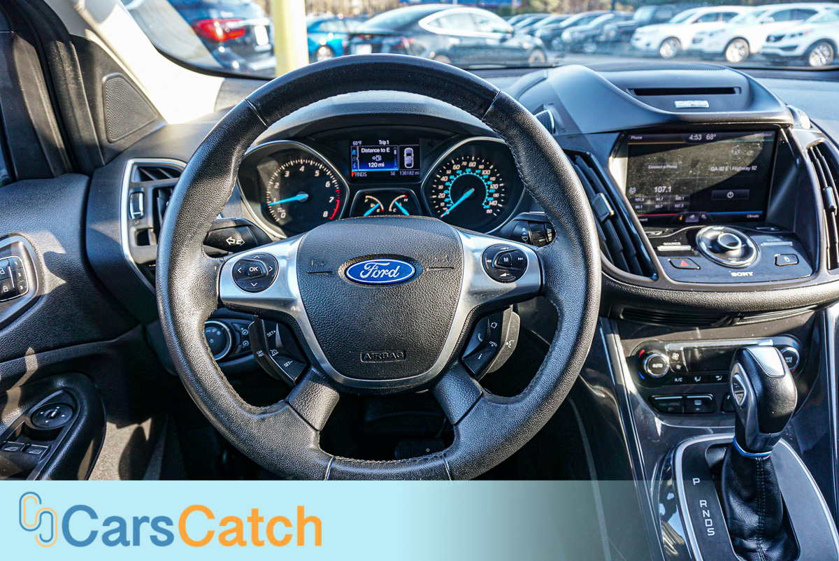 CARSCATCH - Used vehicle - SUV FORD ESCAPE 2013