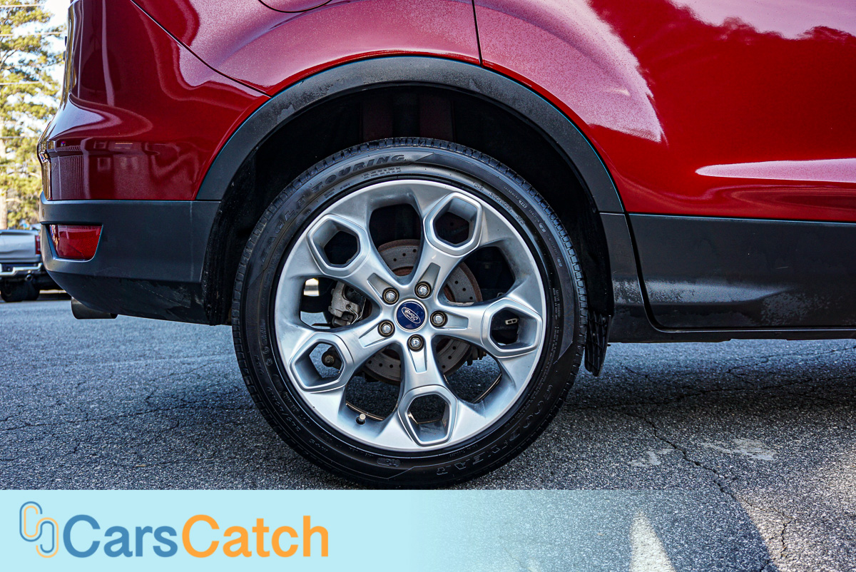 CARSCATCH - Used vehicle - SUV FORD ESCAPE 2013