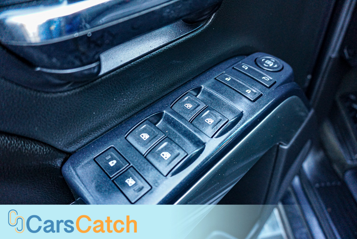 CARSCATCH - Used vehicle - Truck CHEVROLET SILVERADO 1500 2015