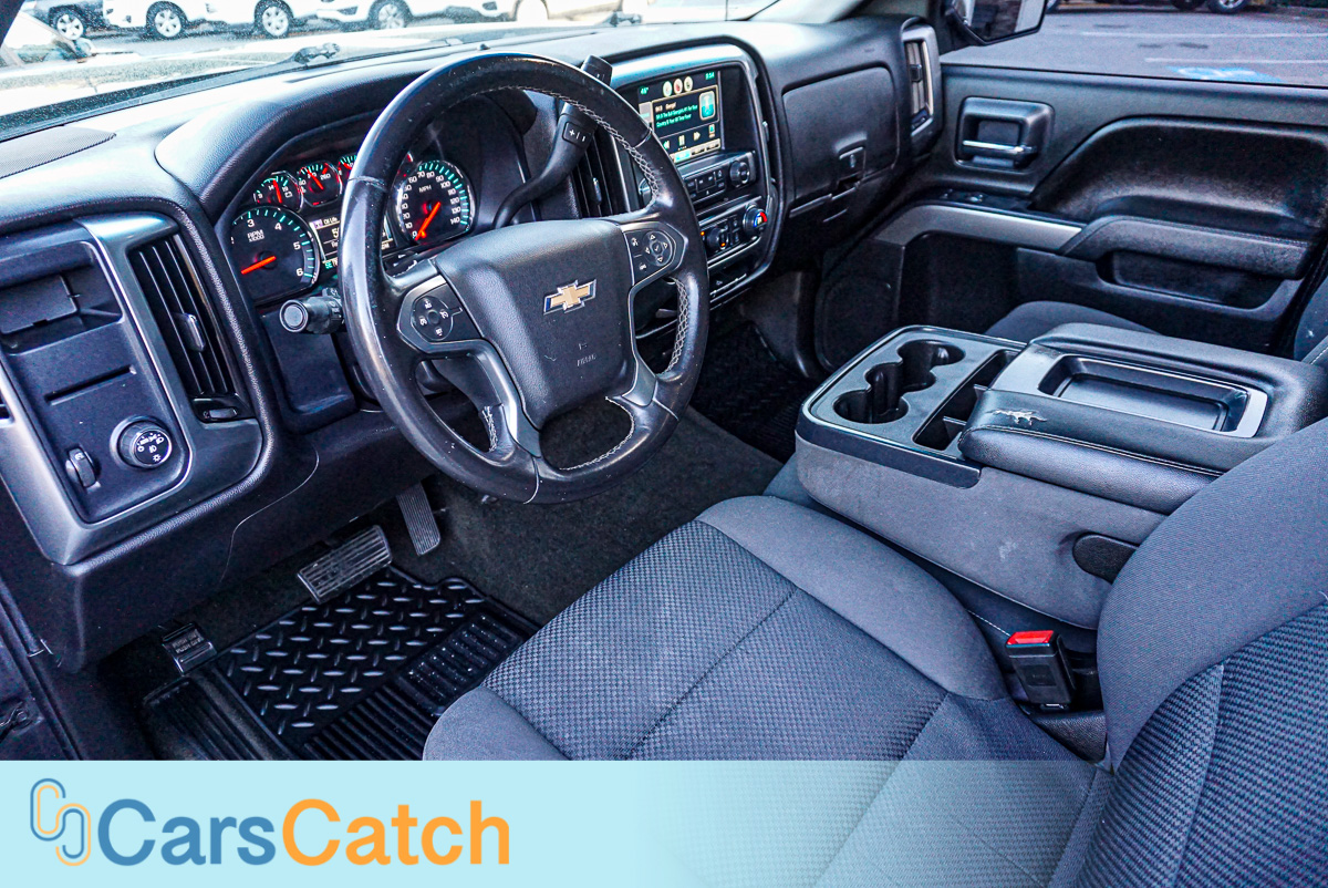 CARSCATCH - Used vehicle - Truck CHEVROLET SILVERADO 1500 2015