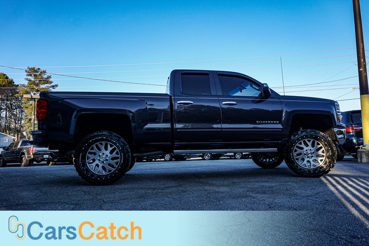 CARSCATCH - Used vehicle - Truck CHEVROLET SILVERADO 1500 2015
