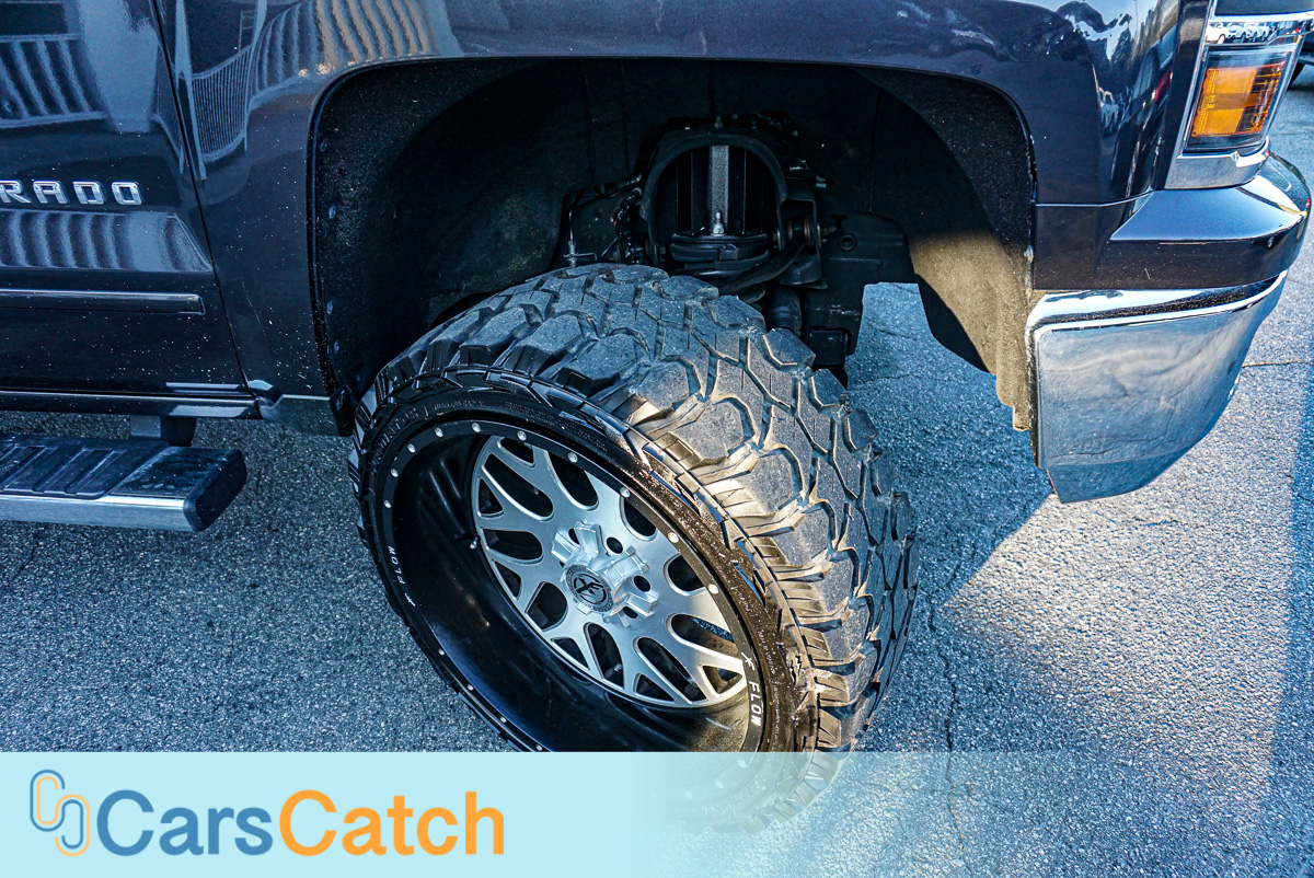 CARSCATCH - Used vehicle - Truck CHEVROLET SILVERADO 1500 2015