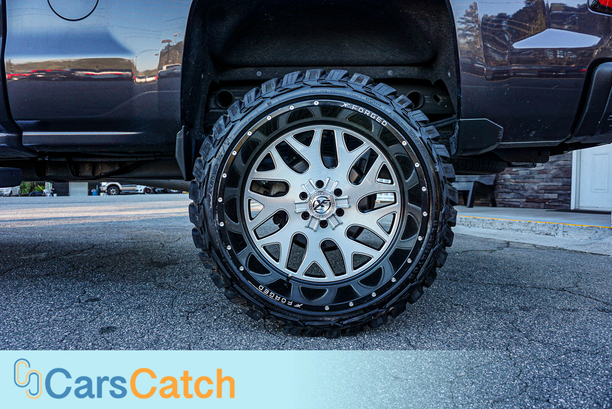 CARSCATCH - Used vehicle - Truck CHEVROLET SILVERADO 1500 2015