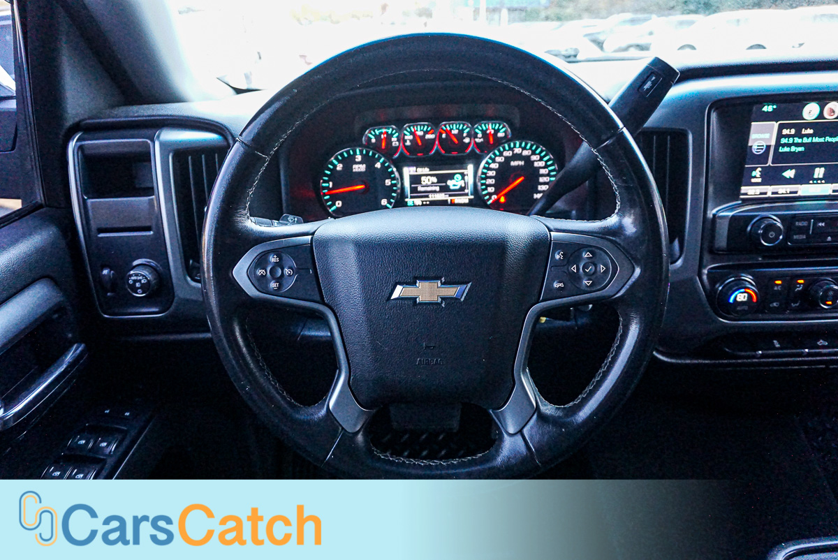 CARSCATCH - Used vehicle - Truck CHEVROLET SILVERADO 1500 2015