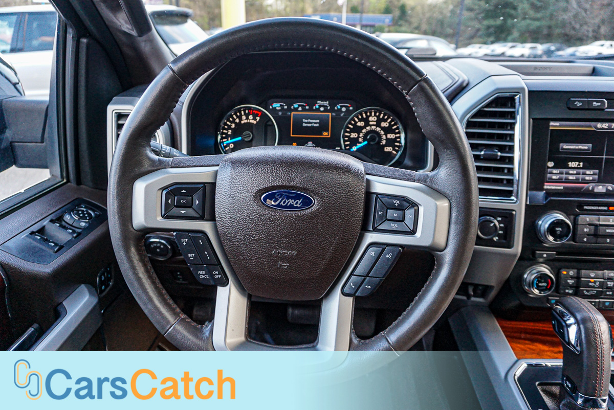 CARSCATCH - Used vehicle - Truck FORD F-150 2015