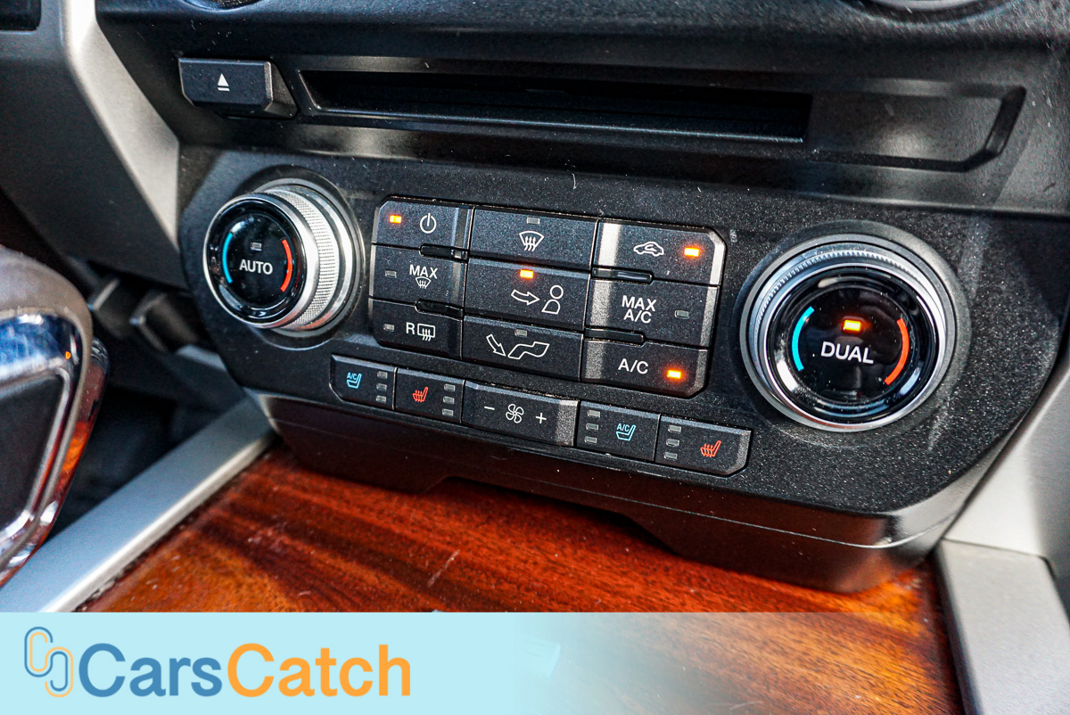 CARSCATCH - Used vehicle - Truck FORD F-150 2015