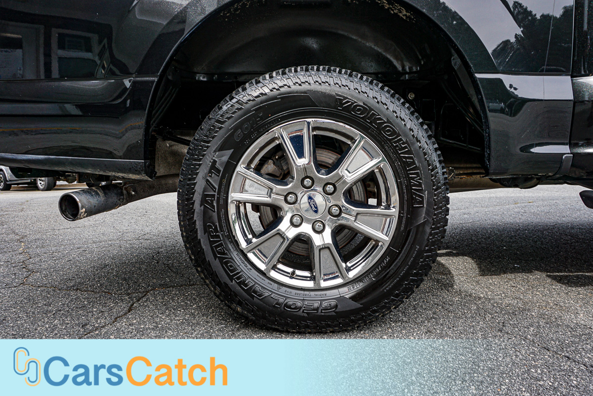 CARSCATCH - Used vehicle - Truck FORD F-150 2015