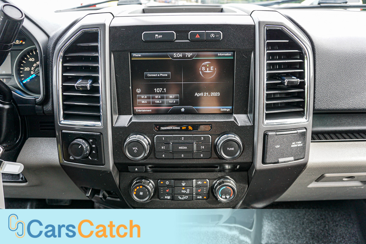 CARSCATCH - Used vehicle - Truck FORD F-150 2015