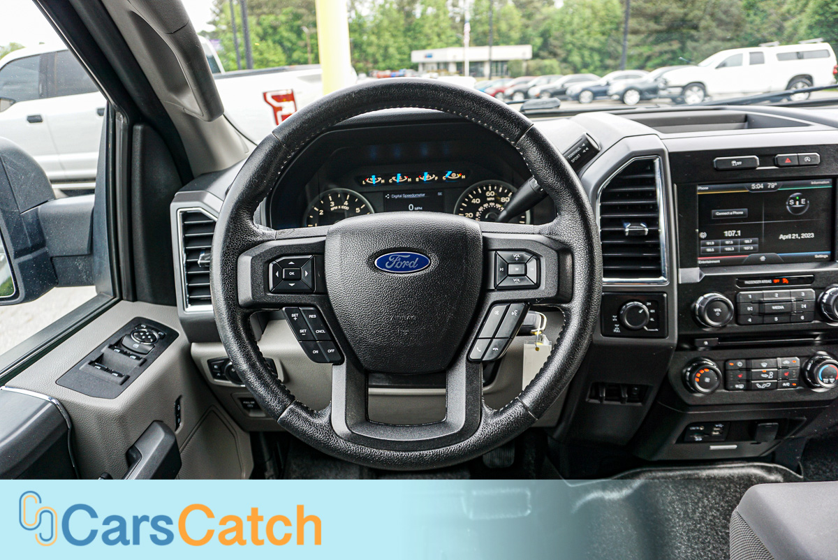 CARSCATCH - Used vehicle - Truck FORD F-150 2015