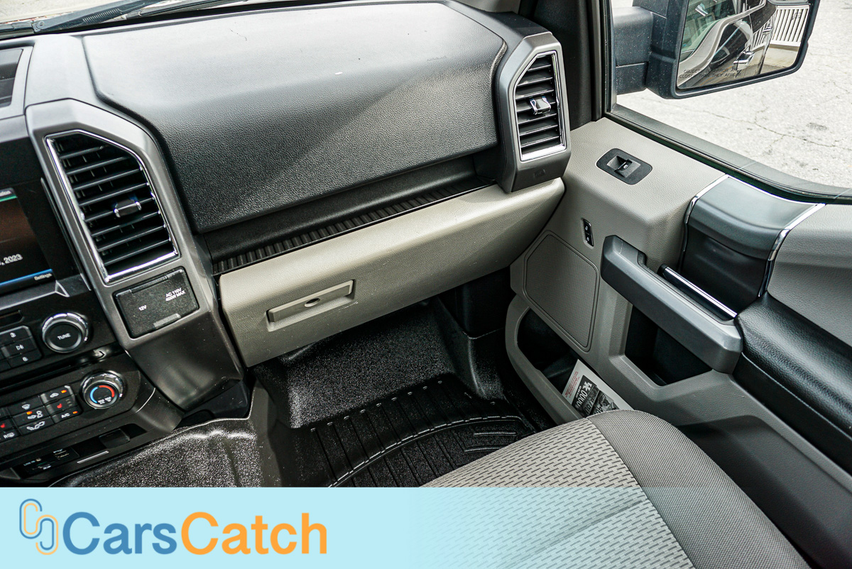 CARSCATCH - Used vehicle - Truck FORD F-150 2015