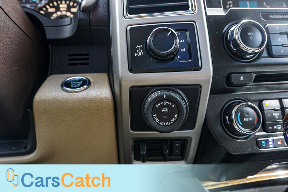 CARSCATCH - Used vehicle - Truck FORD F-150 2018