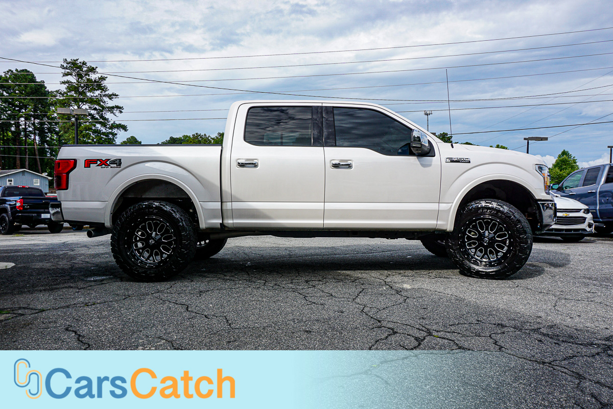CARSCATCH - Used vehicle - Truck FORD F-150 2018