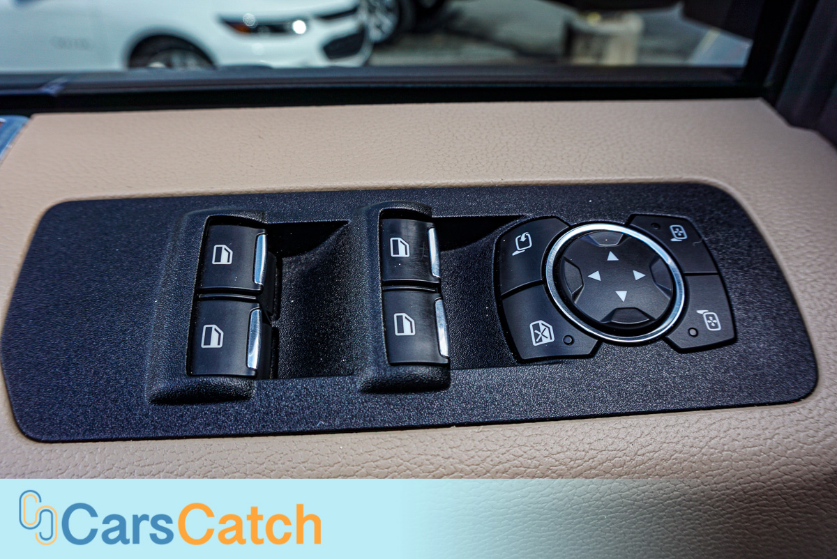 CARSCATCH - Used vehicle - Truck FORD F-150 2018