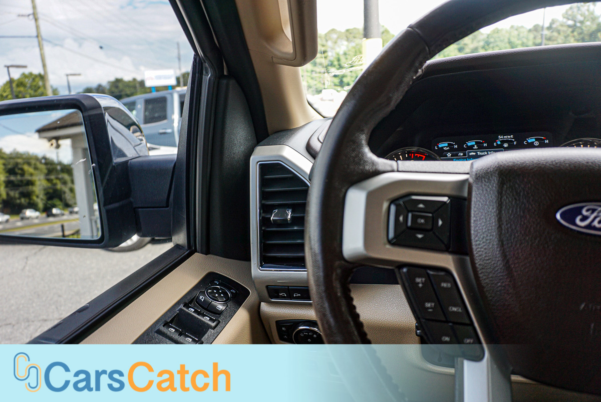 CARSCATCH - Used vehicle - Truck FORD F-150 2018