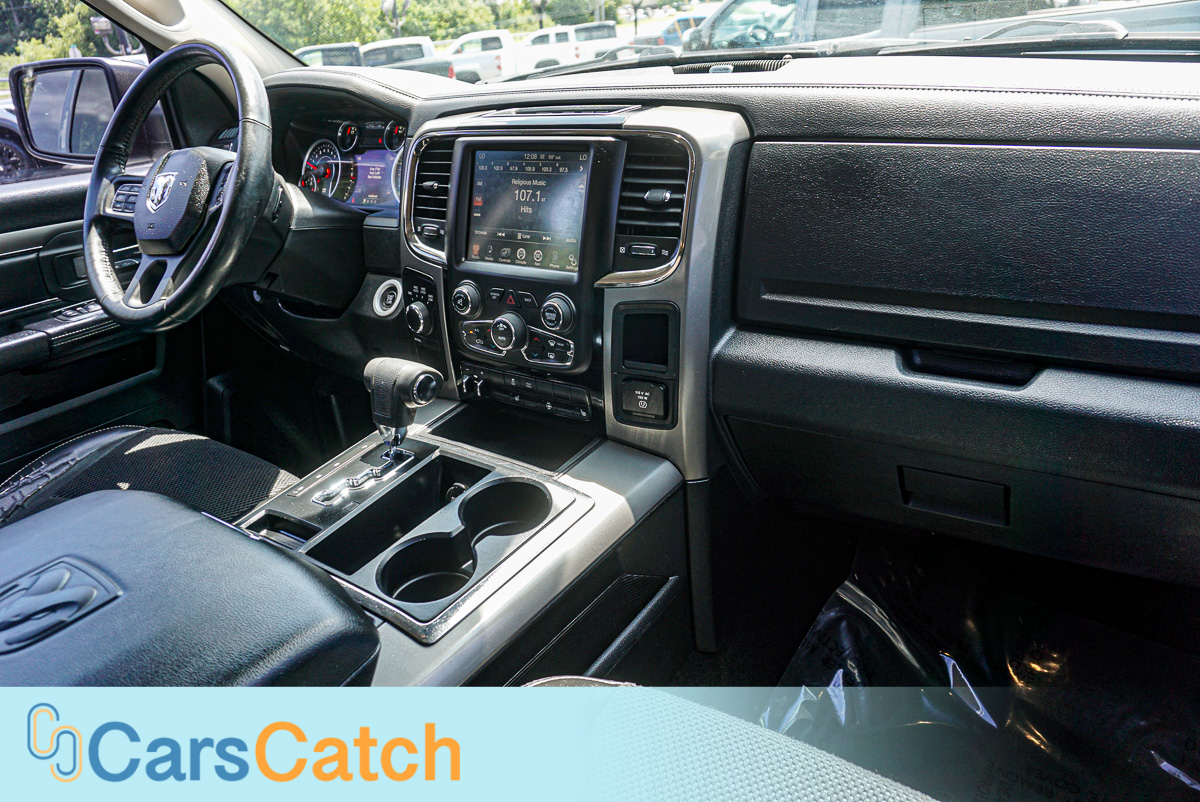 CARSCATCH - Used vehicle - Truck RAM 1500 2013