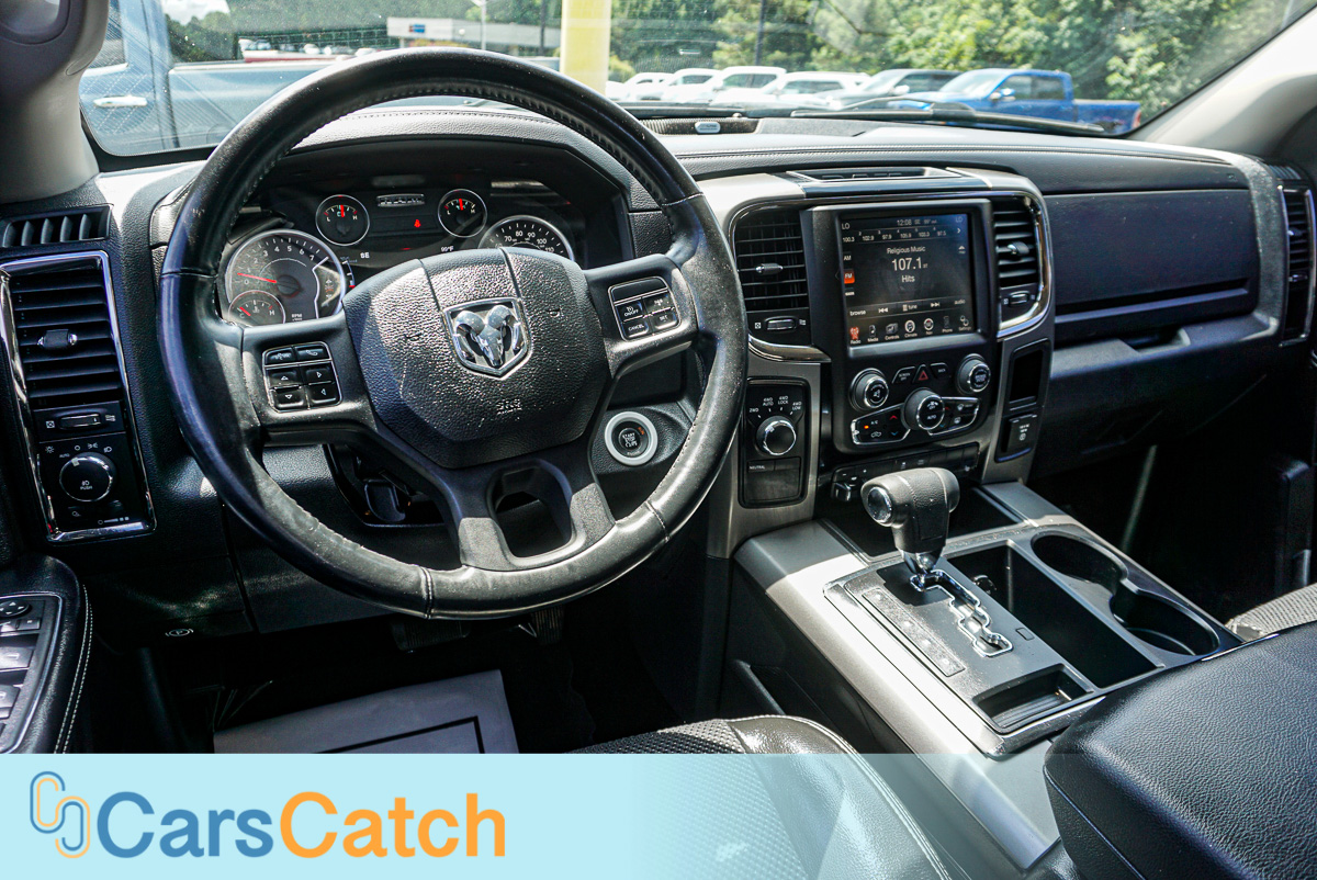 CARSCATCH - Used vehicle - Truck RAM 1500 2013