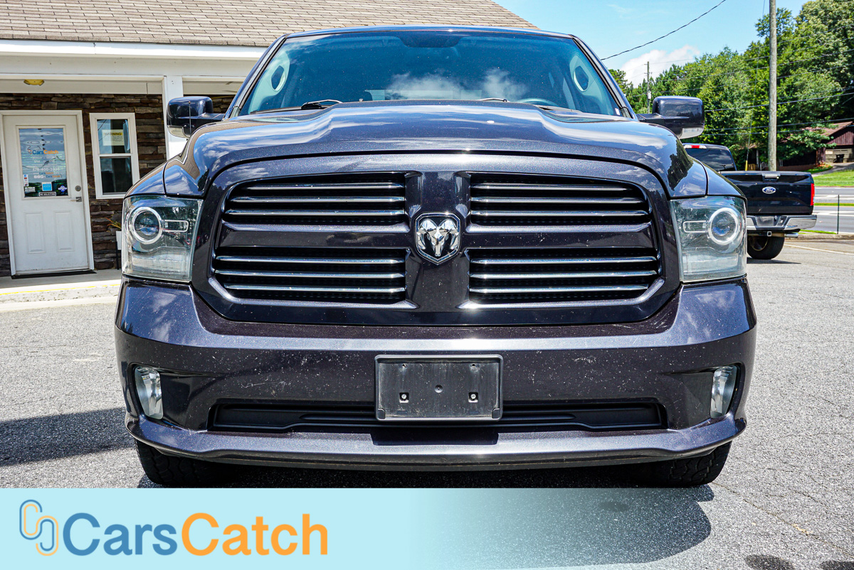 CARSCATCH - Used vehicle - Truck RAM 1500 2013