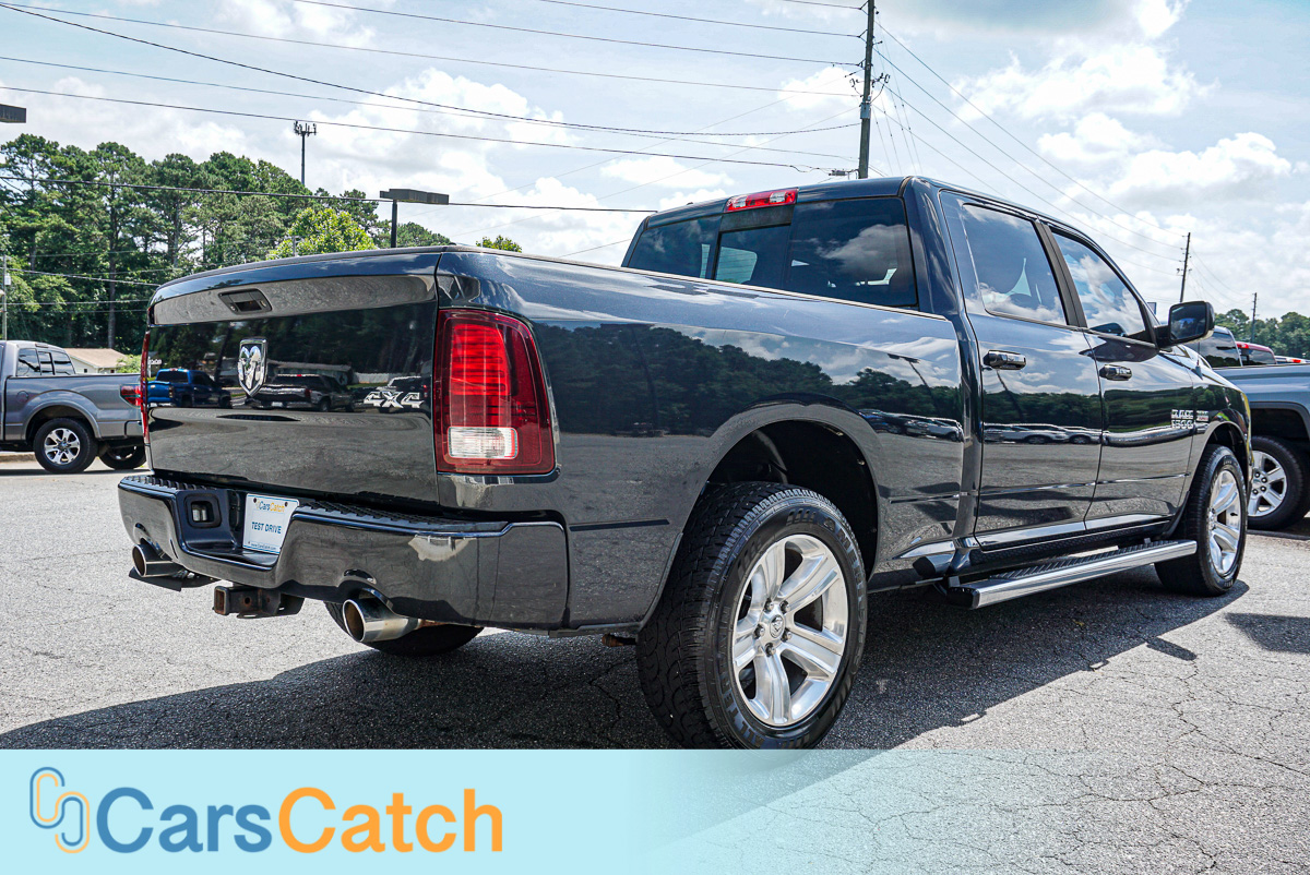 CARSCATCH - Used vehicle - Truck RAM 1500 2013