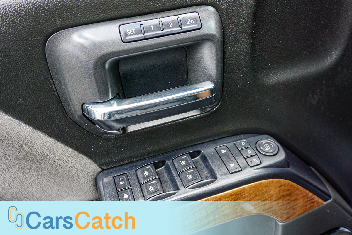 CARSCATCH - Used vehicle - Truck CHEVROLET SILVERADO 1500 2016