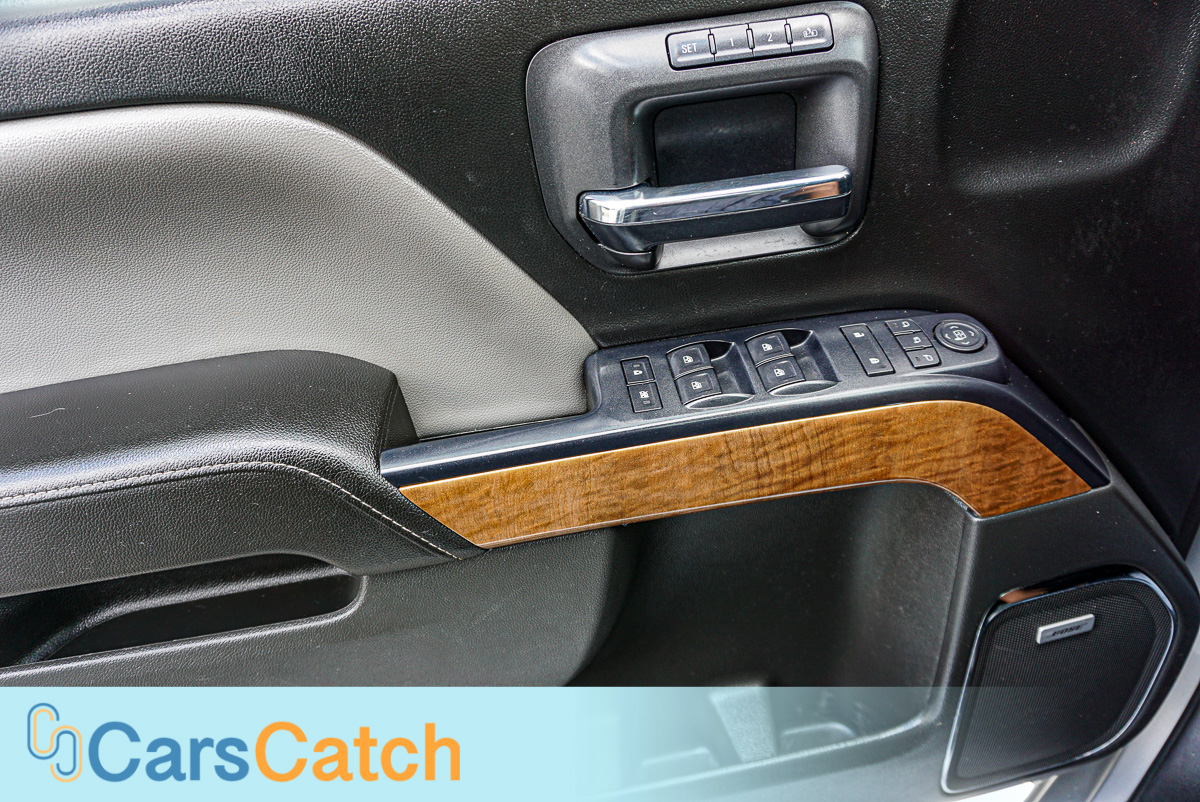 CARSCATCH - Used vehicle - Truck CHEVROLET SILVERADO 1500 2016