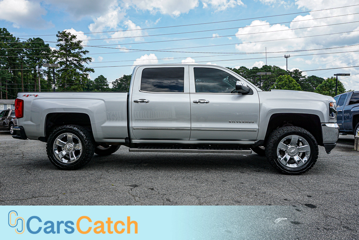 CARSCATCH - Used vehicle - Truck CHEVROLET SILVERADO 1500 2016