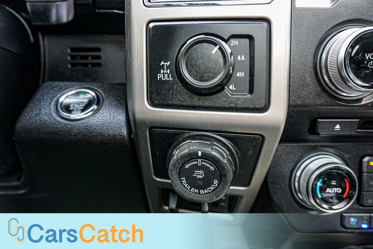 CARSCATCH - Used vehicle - Truck FORD F-150 2018