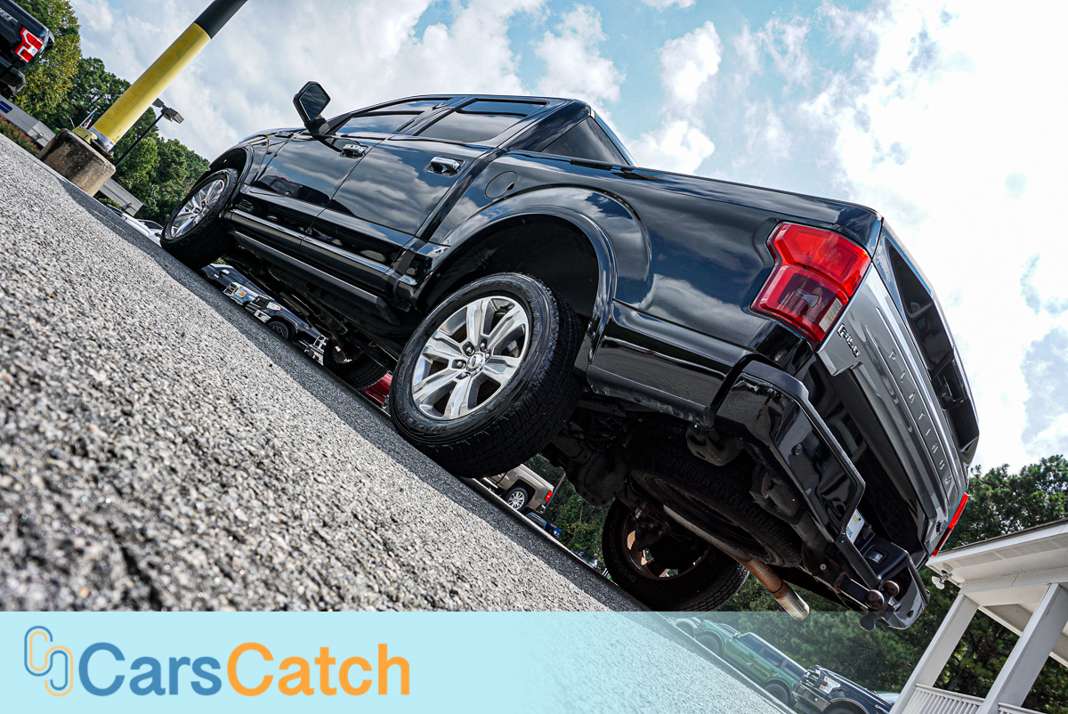 CARSCATCH - Used vehicle - Truck FORD F-150 2018