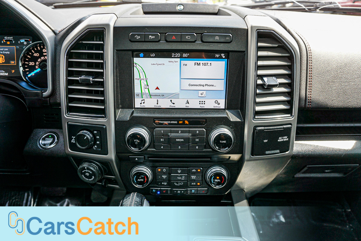 CARSCATCH - Used vehicle - Truck FORD F-150 2018