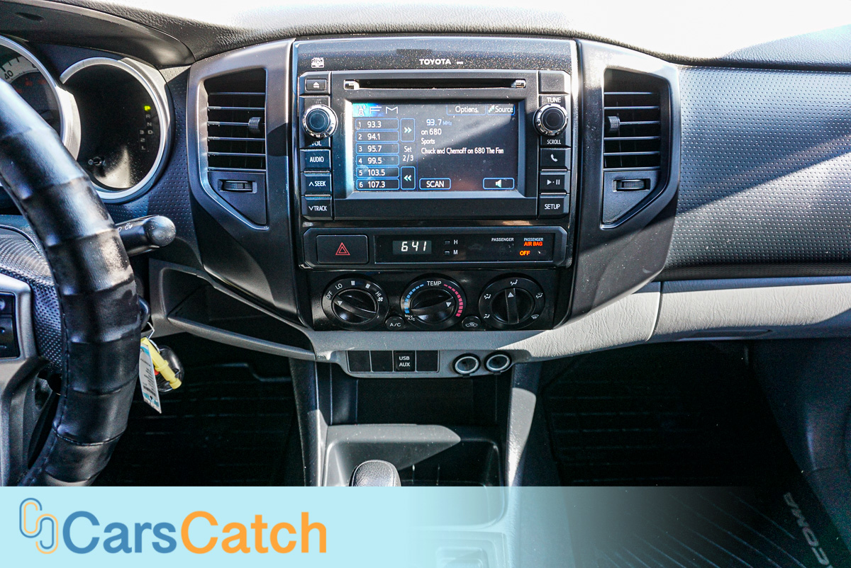 CARSCATCH - Used vehicle - Truck TOYOTA TACOMA 2013