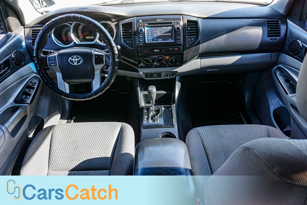 CARSCATCH - Used vehicle - Truck TOYOTA TACOMA 2013