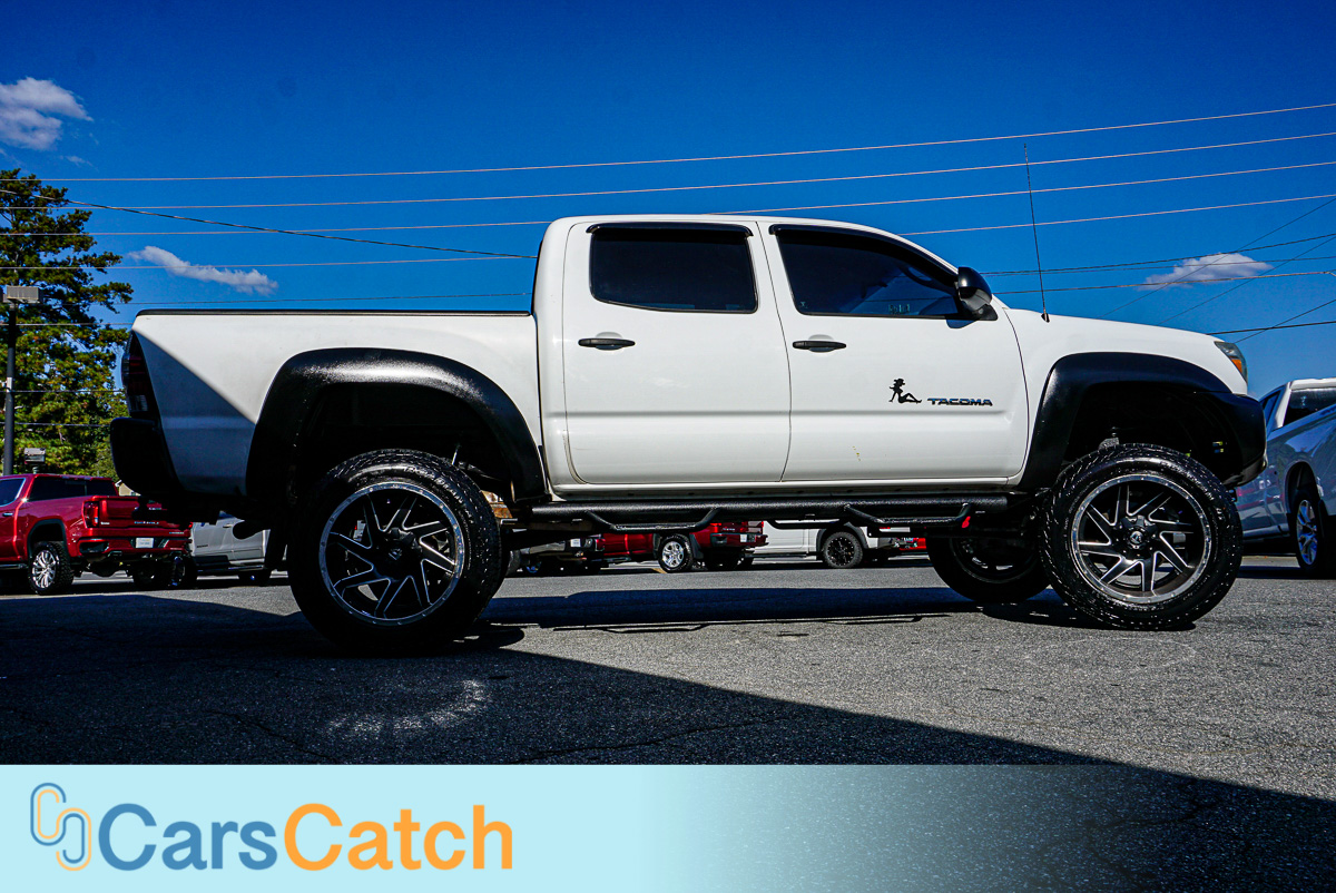 CARSCATCH - Used vehicle - Truck TOYOTA TACOMA 2013