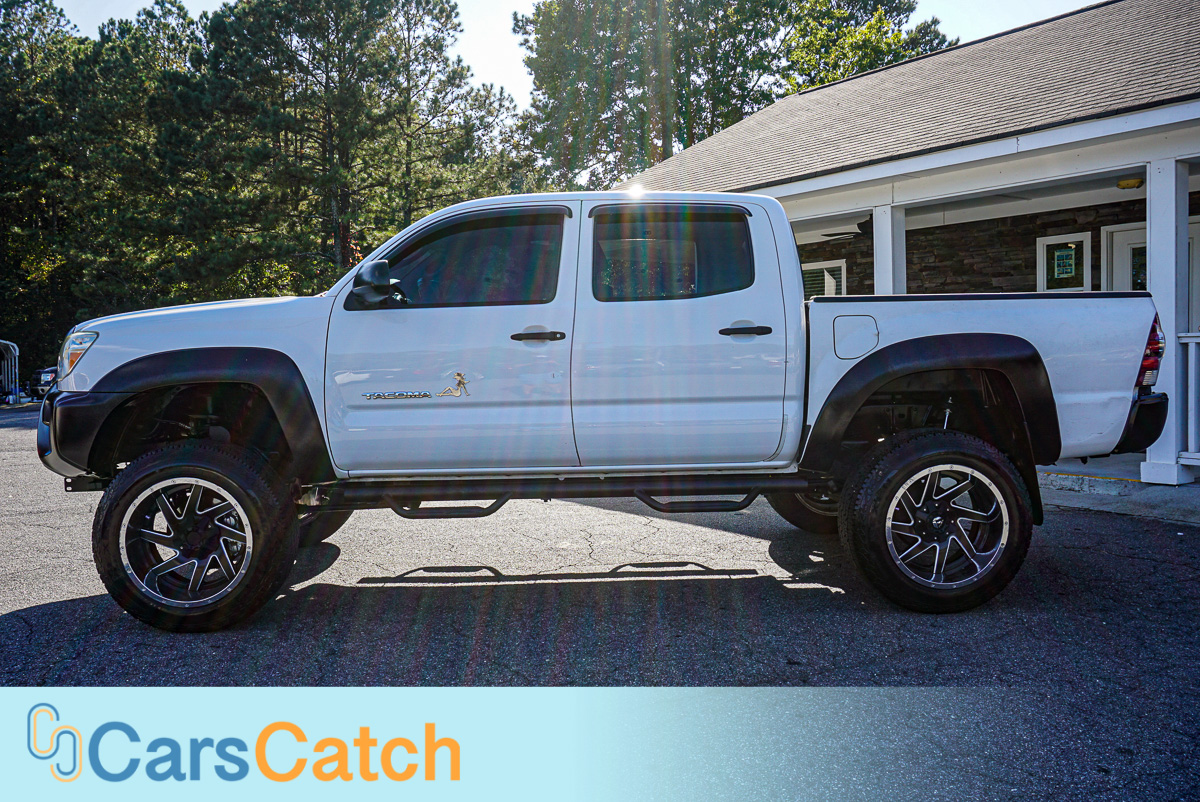 CARSCATCH - Used vehicle - Truck TOYOTA TACOMA 2013