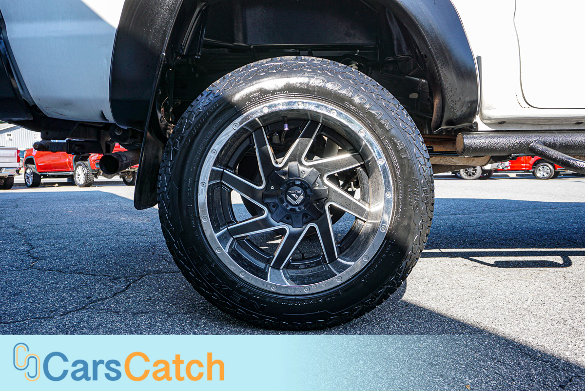 CARSCATCH - Used vehicle - Truck TOYOTA TACOMA 2013