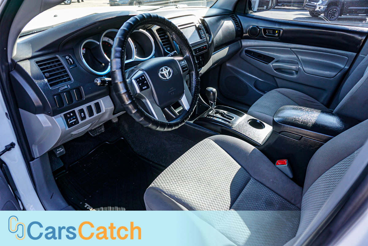 CARSCATCH - Used vehicle - Truck TOYOTA TACOMA 2013