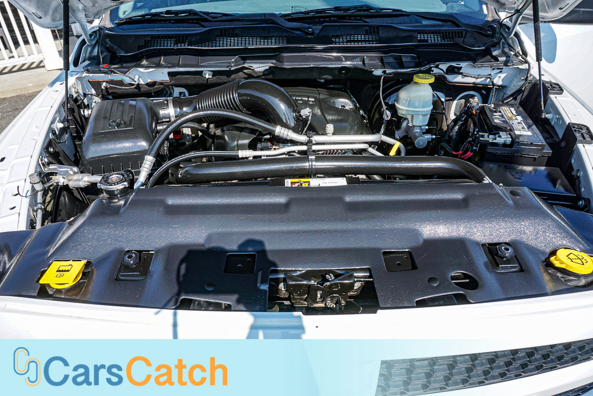 CARSCATCH - Used vehicle - Truck RAM 1500 2017