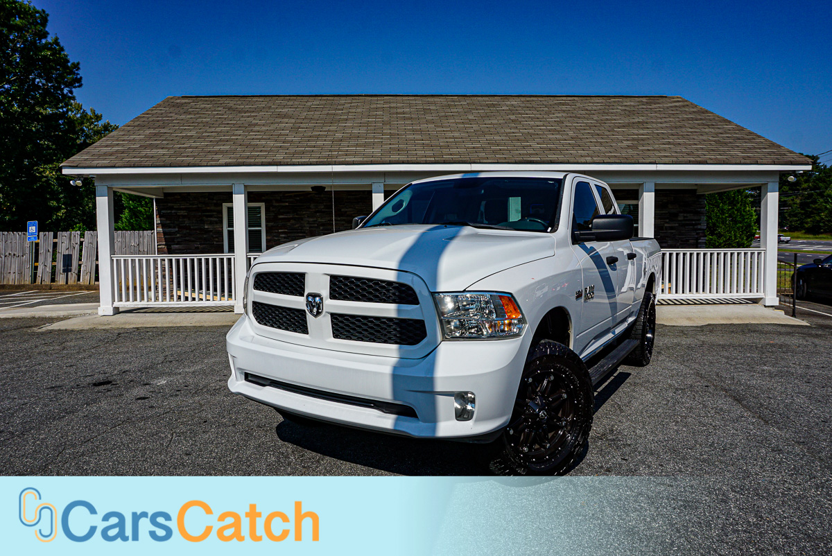 CARSCATCH - Used vehicle - Truck RAM 1500 2017