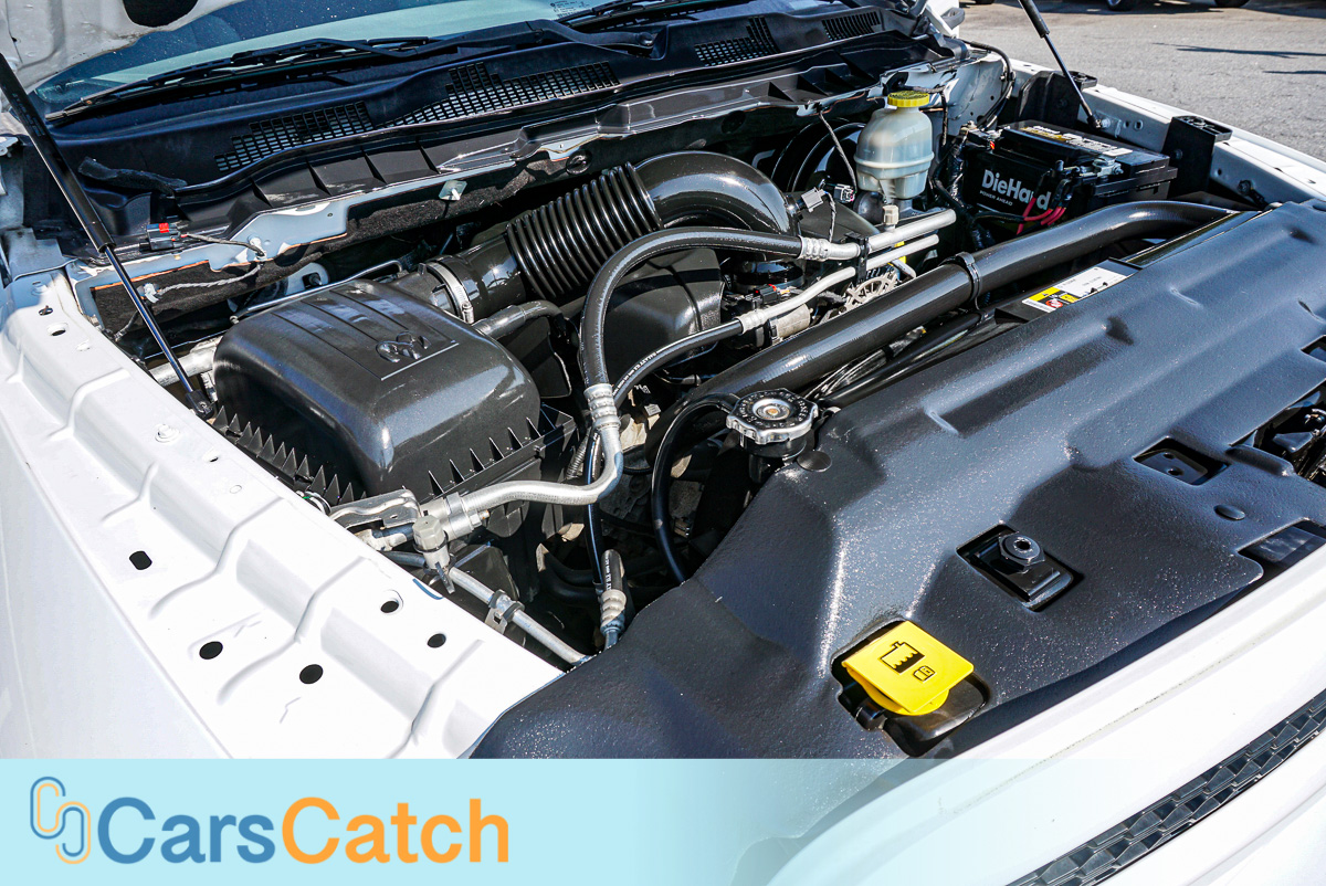 CARSCATCH - Used vehicle - Truck RAM 1500 2017