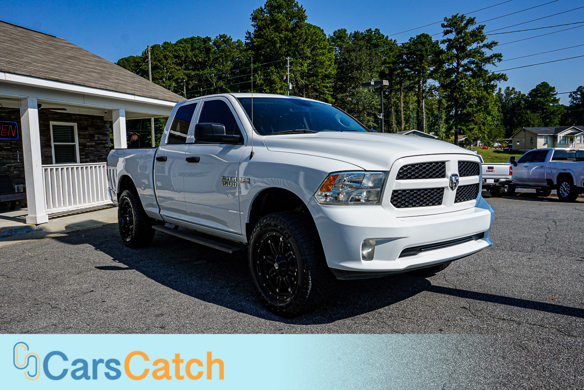 CARSCATCH - Used vehicle - Truck RAM 1500 2017