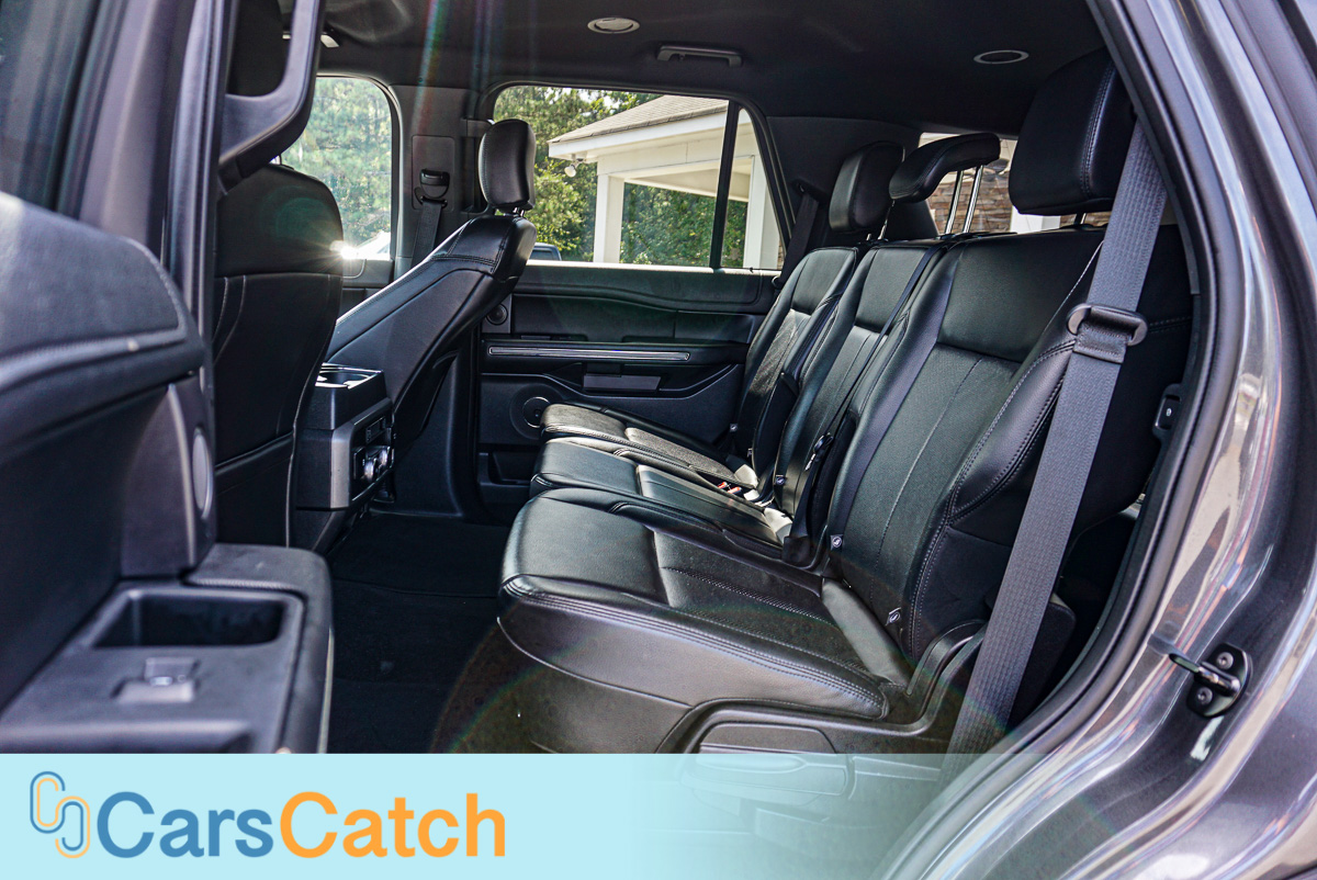 CARSCATCH - Used vehicle - SUV FORD EXPEDITION 2019
