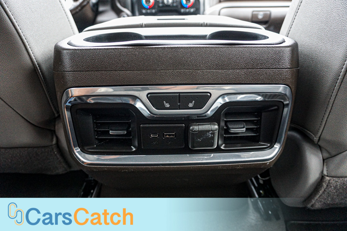 CARSCATCH - Used vehicle - Truck CHEVROLET SILVERADO 1500 2019